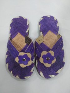 بليغة جلد بنات